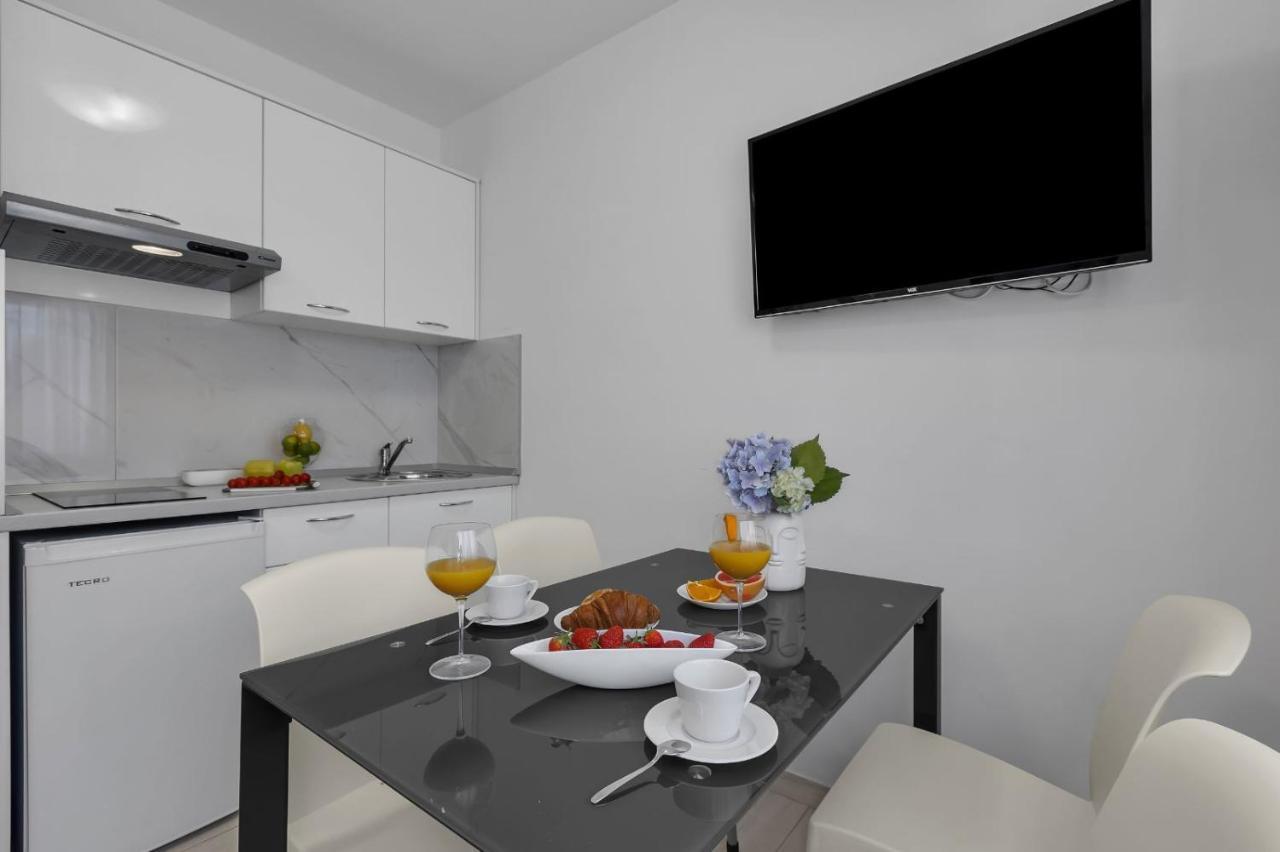 Hortenzija Apartments Makarska Exteriör bild